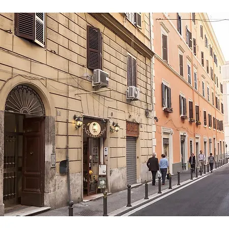 Dimora Vaticano Rome Apartments-2